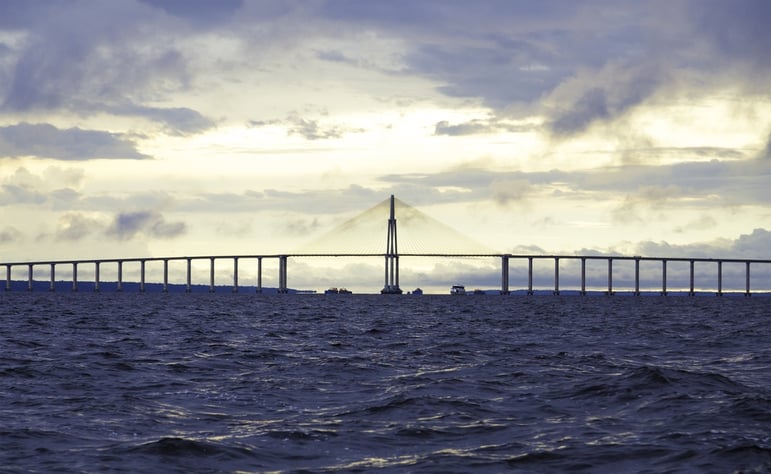 The Manaus Iranduba Bridge (called Ponte Rio Negro in Brazil) is a bridge over the Rio Negro with 3595 meters of length that links the cities of Manaus and Iranduba. It was opened on Oct 24, 2011.jpeg